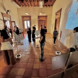 Arte y movilidad; estudiantes de la UAdeC visibilizan retos del peatón en Saltillo