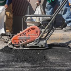 Bacheo intensivo mejora vialidades en más de 25 colonias de Ramos