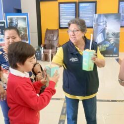 Club Rotario lleva al cine a 250 niños del poniente de Ramos Arizpe4