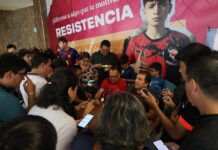 Completa tu álbum en los intercambios de estampitas de fútbol internacional