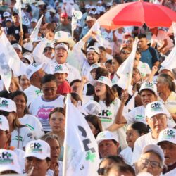 Entre porras y respaldo total, Chema Morales enciende Paredón en su cierre rural11