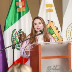 Entrega UAdeC el “Distintito Alianza Violeta” a escuelas, facultades e institutos1