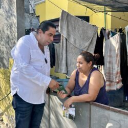 Escucha Chema Morales necesidades de familias en la colonia Analco de Ramos Arizpe3
