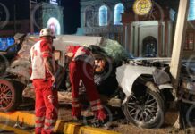 Fatal choque contra grúa deja un muerto y un joven grave en Venustiano Carranza