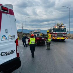 Fatal volcadura deja un hombre sin vida en la carretera Saltillo-Monterrey4