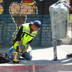 Fortalecen educación ambiental con nuevos botes de basura