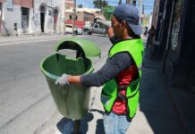 Fortalecen educación ambiental con nuevos botes de basura