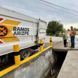 Gobierno y ciudadanía reducen y atienden afectaciones por lluvias en Ramos Arizpe