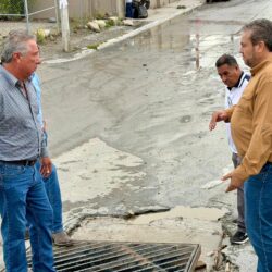 Gobierno y ciudadanía reducen y atienden afectaciones por lluvias en Ramos Arizpe2