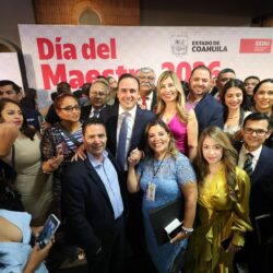 Inician los festejos del día del maestro en Coahuila6