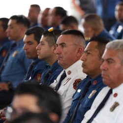 Javier Díaz entrega vehículos y equipamiento a cuerpos de rescate