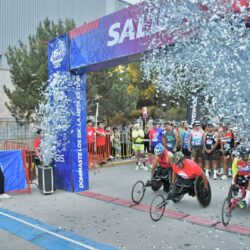 Más de 3 mil corredores participan en la edición 49 de la 15K GIS en Saltillo11