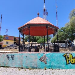 Piden usuarios de INAPAM y vecinos rehabilitación de la plaza Ojo de Agua, con presupuesto participativo1