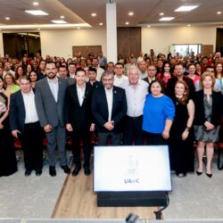 Presenta UAdeC los resultados de la Encuesta Nacional “Usos y Percepciones sobre IAG en la Educación Superior” en sus estudiantes y docentes8