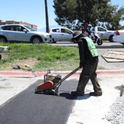 Realiza Saltillo intensa jornada de limpieza en callejones de Mirasierra1