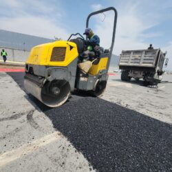 Realiza Saltillo intensa jornada de limpieza en callejones de Mirasierra4