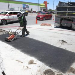 Realiza Saltillo intensa jornada de limpieza en callejones de Mirasierra6