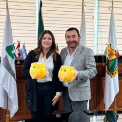 Se suma UTC a campaña Teletón con entrega de alcancías institucionales4