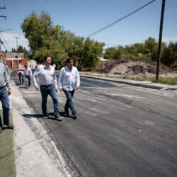 Supervisan obras de repavimentación en Lomas de Lourdes