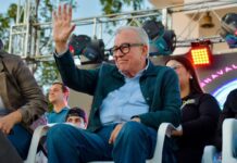 Comparece Rubén Rocha Moya ante la FGR en Culiacán