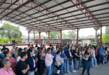Denuncian fraude en graduación escolar de la Viesca en Saltillo