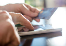 Los nuevos fraudes bancarios usan IA, SMS y Apps falsas que engañan hasta a especialistas