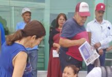 Piden el voto por Morena, en el Banco del Bienestar
