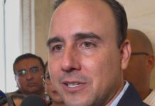 Rondan “cuervos” y oportunistas ante problemática de AHMSA, buscan llevar agua a su molino: Manolo