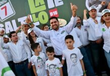 Cierra campaña Lalo Medrano en la Saltillo 2000