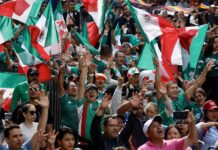 Abarrotan Reforma para imponer récord de la ‘ola’ más grande
