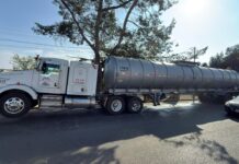 Aseguran pipa con 55 mil litros de combustible de presunta procedencia ilícita