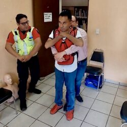 Capacitan en primeros auxilios a personal de bibliotecas de Ramos Arizpe1