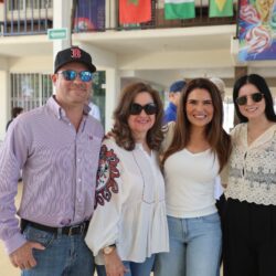 Claudia Garza ejerce su derecho al voto; una jornada electoral en paz3