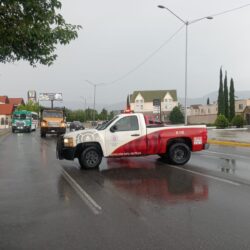 Dejan lluvias daños en viviendas y vehículos varados en encharcamientos en la Región Sureste2