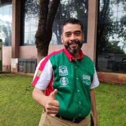 Desfilan vehículos de colección en calles de Saltillo, previo a la vigésima cuarta edición de