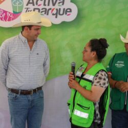 Entrega Javier rehabilitación de plaza de San Juan de la Vaquería10