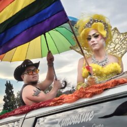 Marcha comunidad LGBT en Saltillo por su inclusión y no discriminación