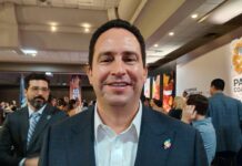 Ofrece Javier Díaz total coordinación con Miguel Riquelme para seguir fortaleciendo a Saltillo y Torreón