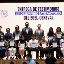 Reconoce UAdeC a egresados de la Unidad Sureste que acreditaron con Testimonio Satisfactorio el EGEL-CENEVAL5