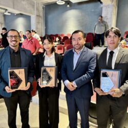 Reconocen a estudiantes y docente de la UTC en Premio a la Vinculación Universidad-Empresa 2026