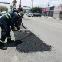 Rehabilita Javier Díaz calles en Lomas de Lourdes y Hacienda El Cortijo4