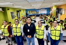 Acerca CETis 60 a sus alumnos a la industria 4.0 en Magna Mecanismos