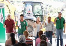 Ana Karen Sánchez da inicio a la construcción de la nueva plaza pública del ejido La Efigenia