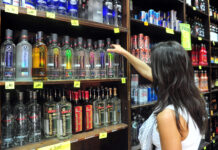 Impuestos bajos a refrescos y alcohol agravan crisis de obesidad en América: OPS