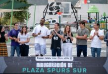Inauguran Javier, Luly y Harrison Barnes las plazas Satélite Sur Spurs y Lomas del Refugio Spurs