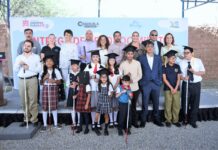 Reconocen el esfuerzo y perseverancia de estudiantes con discapacidad visual en ceremonia de graduación 2025-2026
