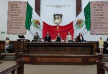 Rinden homenaje diputados de Coahuila al fallecido alcalde de Torreón Alberto Román Cepeda