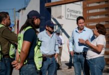 Supervisa Javier Díaz programa “Aquí Andamos”, en atención a daños por las lluvias