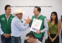 Arranca Manolo entrega de miles de escrituras para todas las regiones de Coahuila