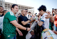 Merece Saltillo un equipo de Primera División; asegura el legendario jugador brasileño Roberto Carlos